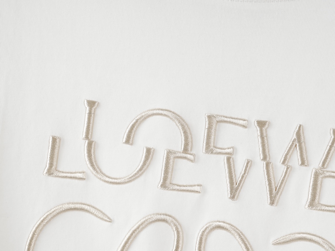 Loewe LOEWE|罗意威 24SS错位LOGO刺绣短袖