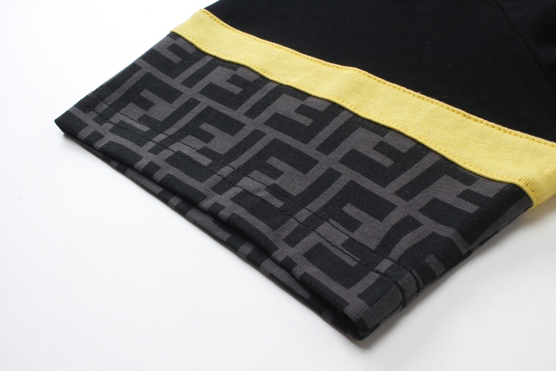 FENDI FEFFEDE COMPLETE ALL OVER F-printed T-sleeves in 260g dry fabric. - 图片 3