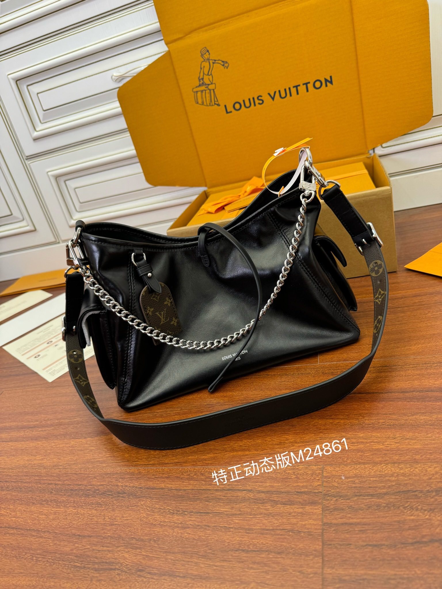独家首发型号M24861特正版动态码品质提升专柜同步动态电子芯片礼品袋保护纸铜版电子标签合格证皮料是正品