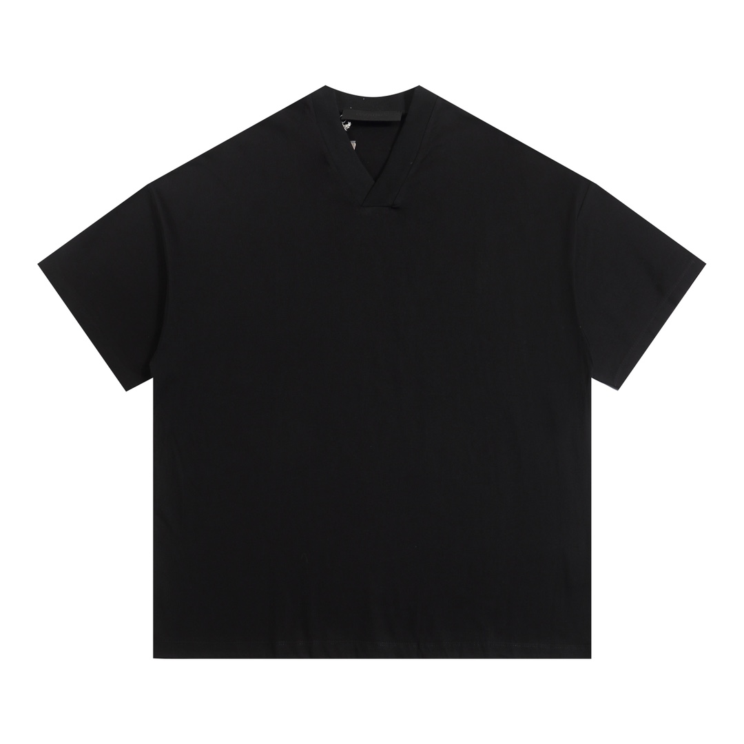 FEAR OF GOD ESSENTIALS T恤服装 2