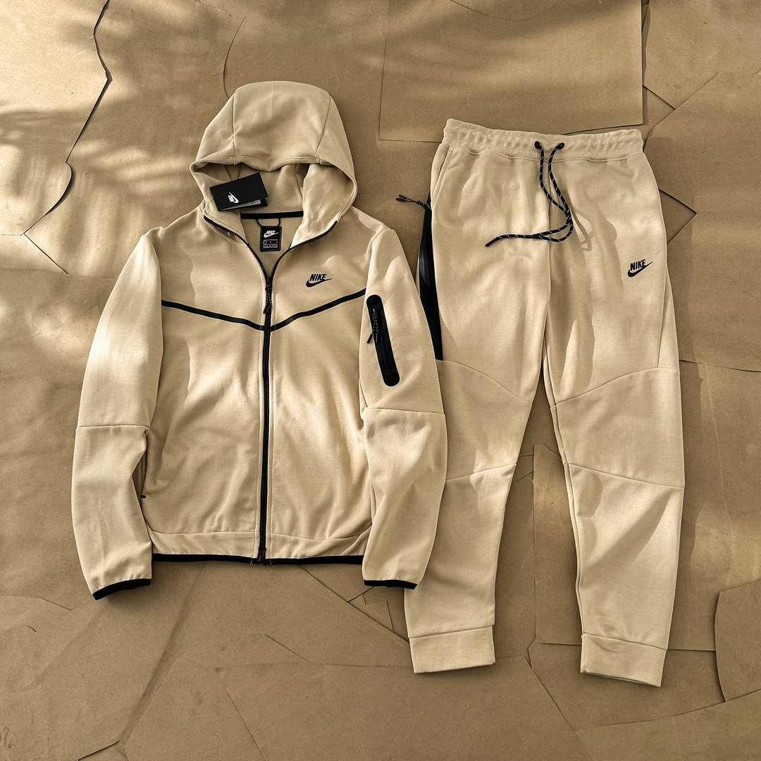 Nike Tech Fleece Windrunner Jacket and Sweatpants Set - Light Grey 5 i1712681644 4259 3