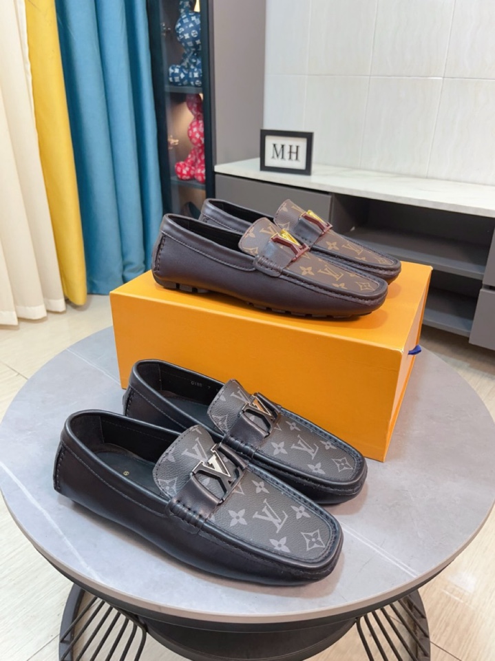 NO:272764,【Louis Vuitton】LV beanie shoes series, the leather materials are all imported cowhide embossed style design is luxurious and elegant, perfectly interpreting the brand's luxury style upper is made of cowhide with imported genuine leather lining, and it depends on the quality, size 38-44,,louis vuitton,louis vuitton,cowhide19860909【Louis Vuitton】LV豆豆鞋系列,选用皮料均是进口牛皮压纹版型设计奢华大气,完美诠释品牌奢华风格鞋面采用牛皮搭配进口真皮内里,看质量说话,码数38-44,,louis vuitton,louis vuitton,cowhide,Men's shoes