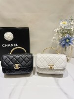 Chanel Noir Or 1 Chanel Noir Or