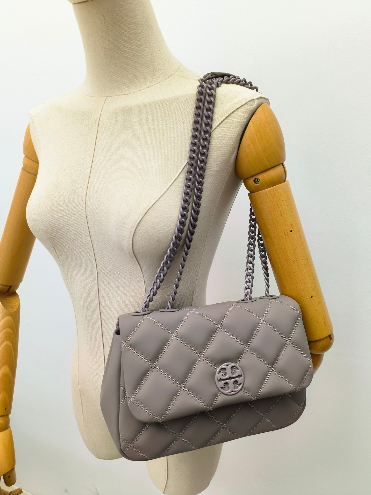 Tory Burch ～243#TB新款翻盖包
