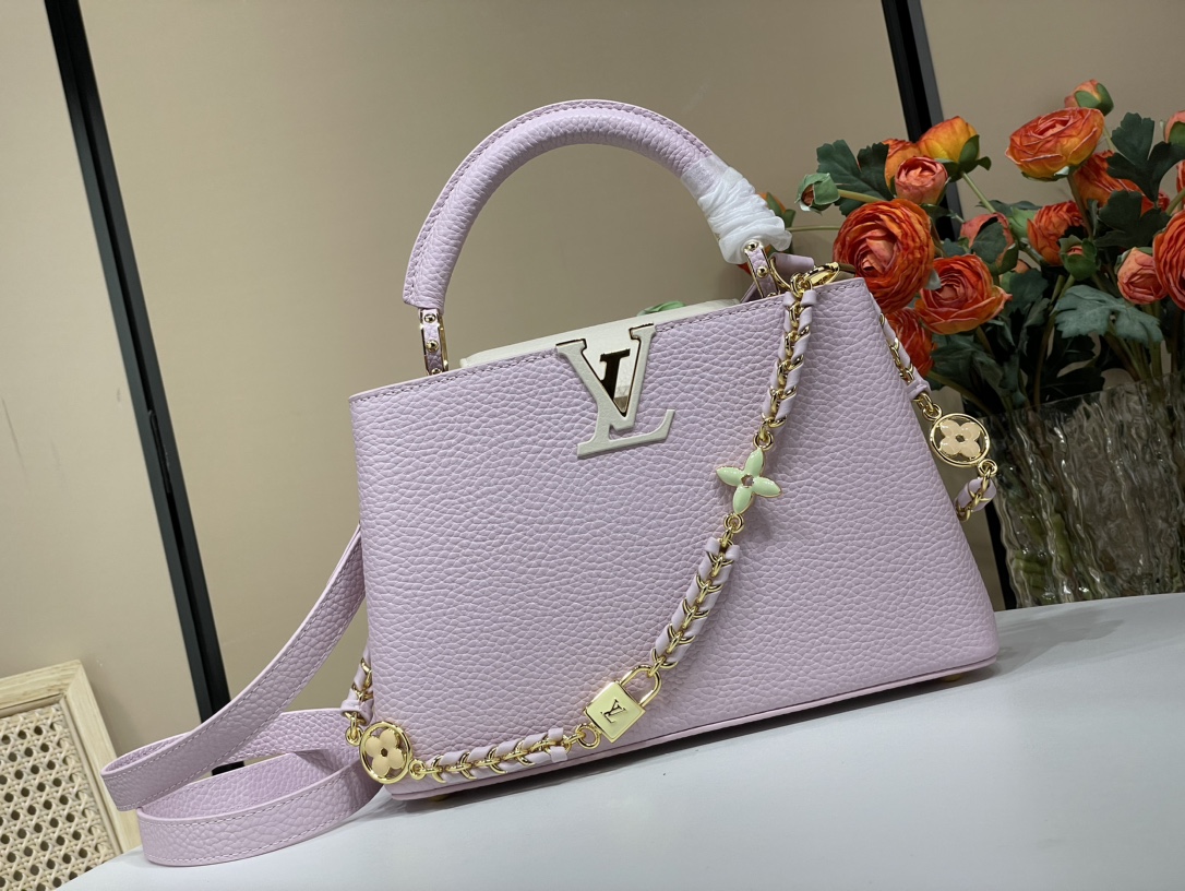 Louis Vuitton LV Capucines Kopiëren
 Tassen handtassen Roze Polijsten Taurillon Kettingen M48865