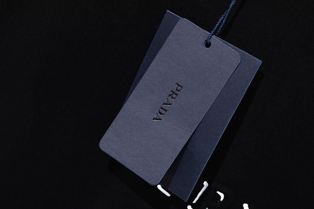 Prada PRADA普拉达 24ss早春新款立体压膜短袖T恤