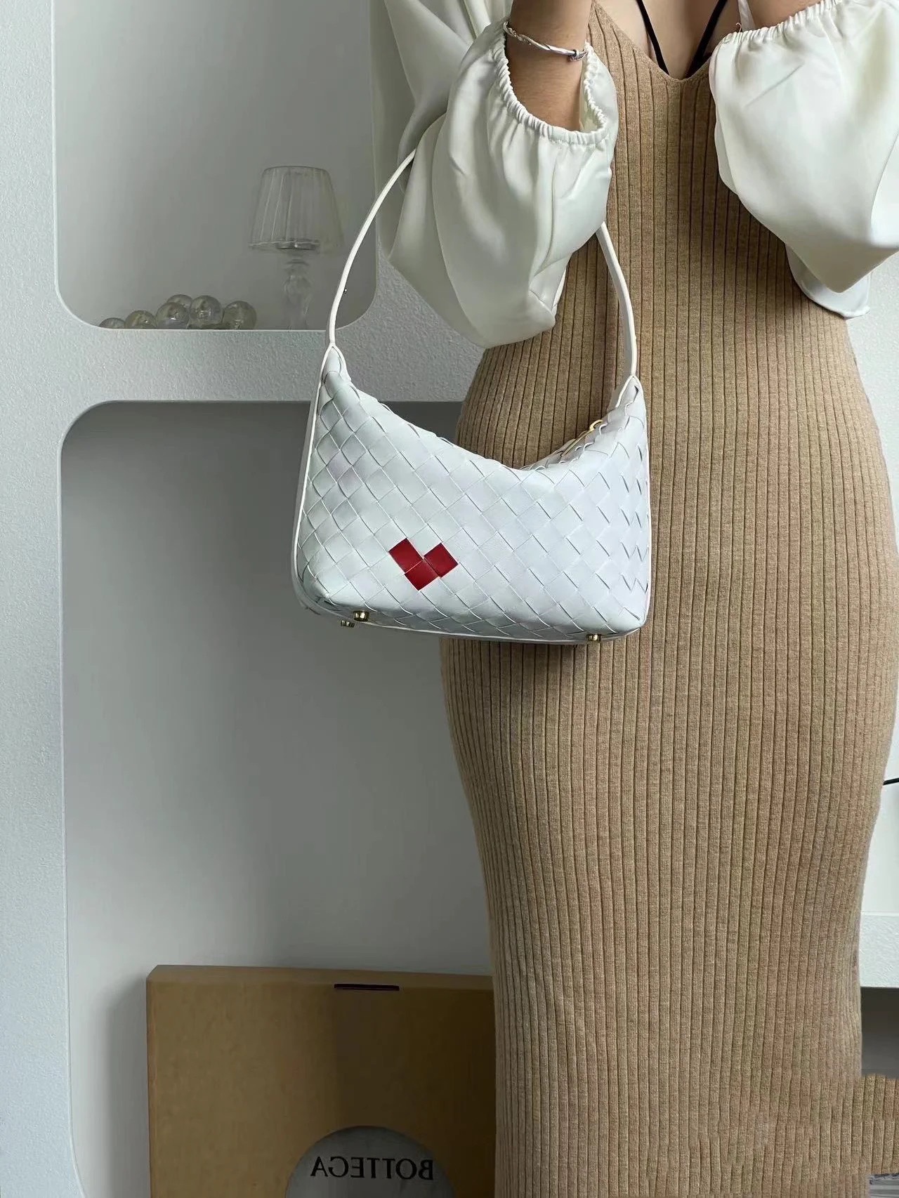 Bottega Veneta Product _dmDqfxSETJZX7km1-8vVBkLBSFdE2DDIikfQzkQ