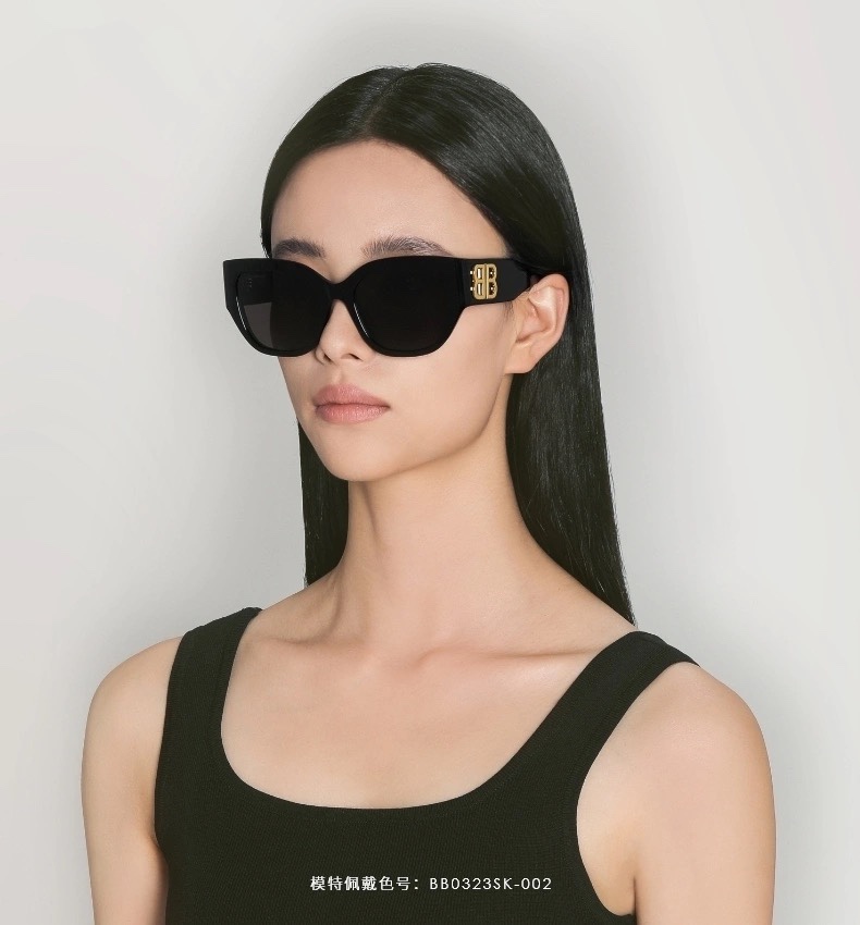 BALENCIAG*
MODEL：BB0323S
SIZE：55口19-135
