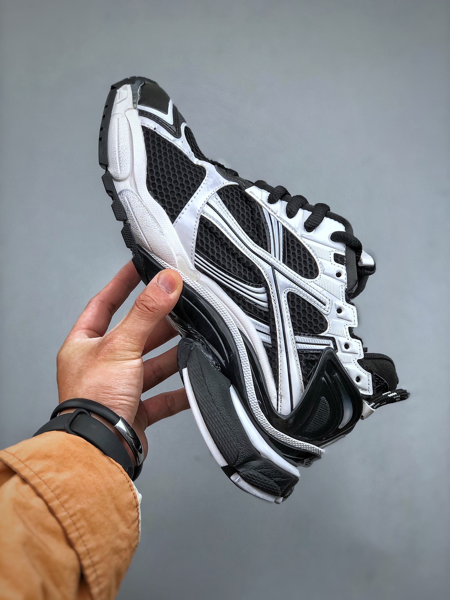BALENCIAGA Runner Sneaker "Grey/Black/Pink" Low-Top Retro Trail Runner - Shoe 2