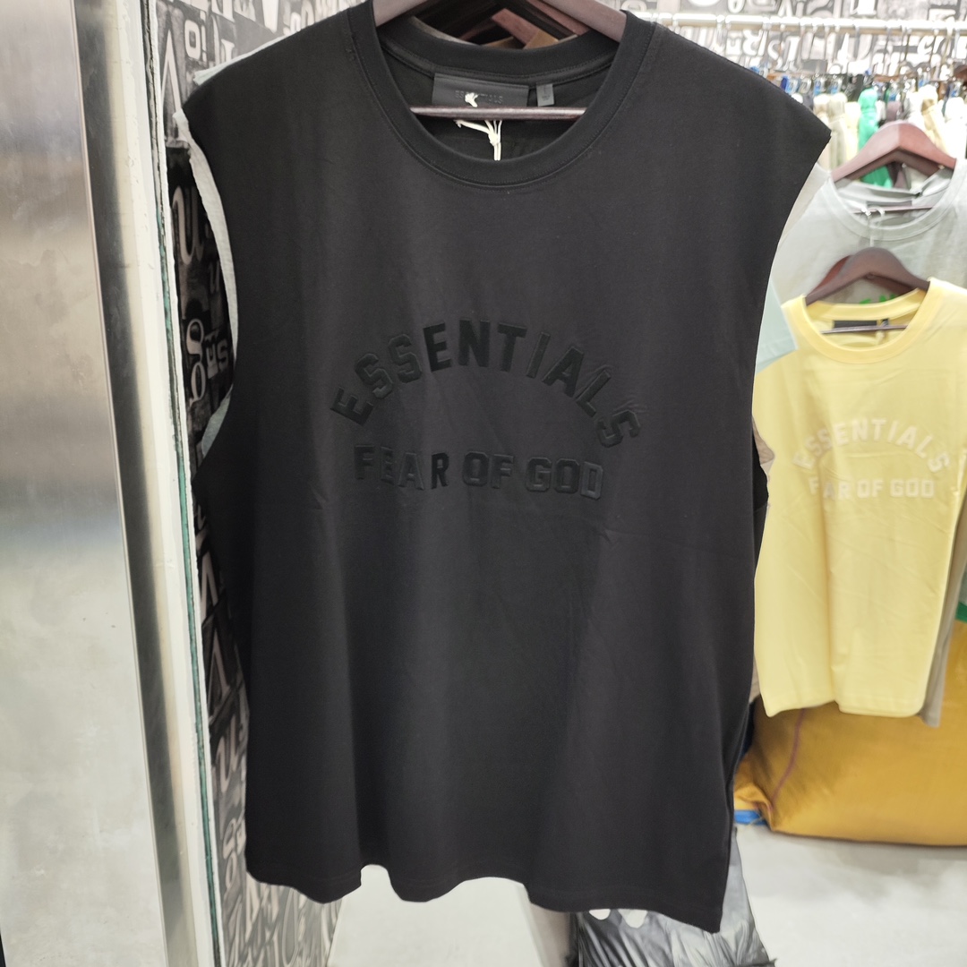 FEAR OF GOD ESSENTIALS T恤服装 2