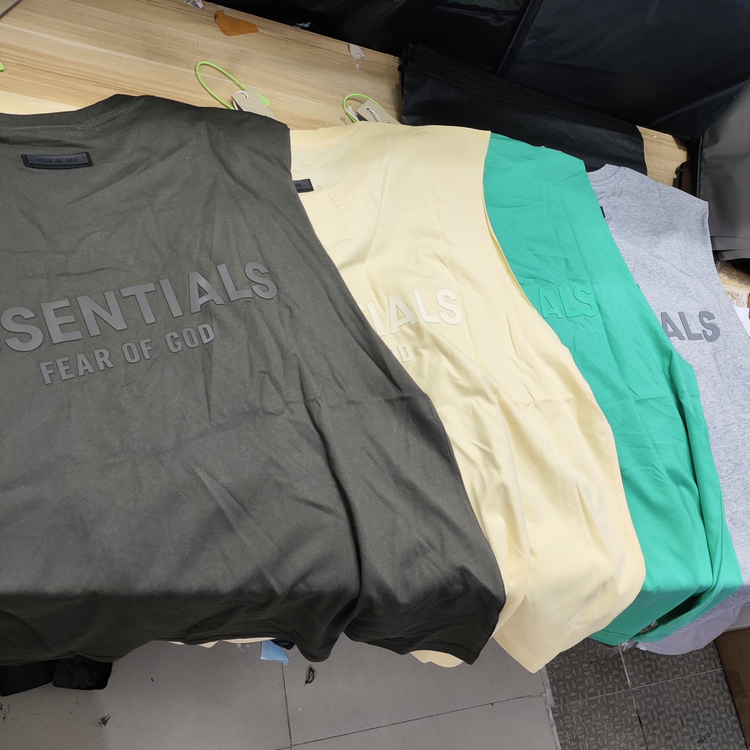 FOG ESSENTIALS 无袖美式宽松后背字母背心T恤
款号：BX8820# 
颜...