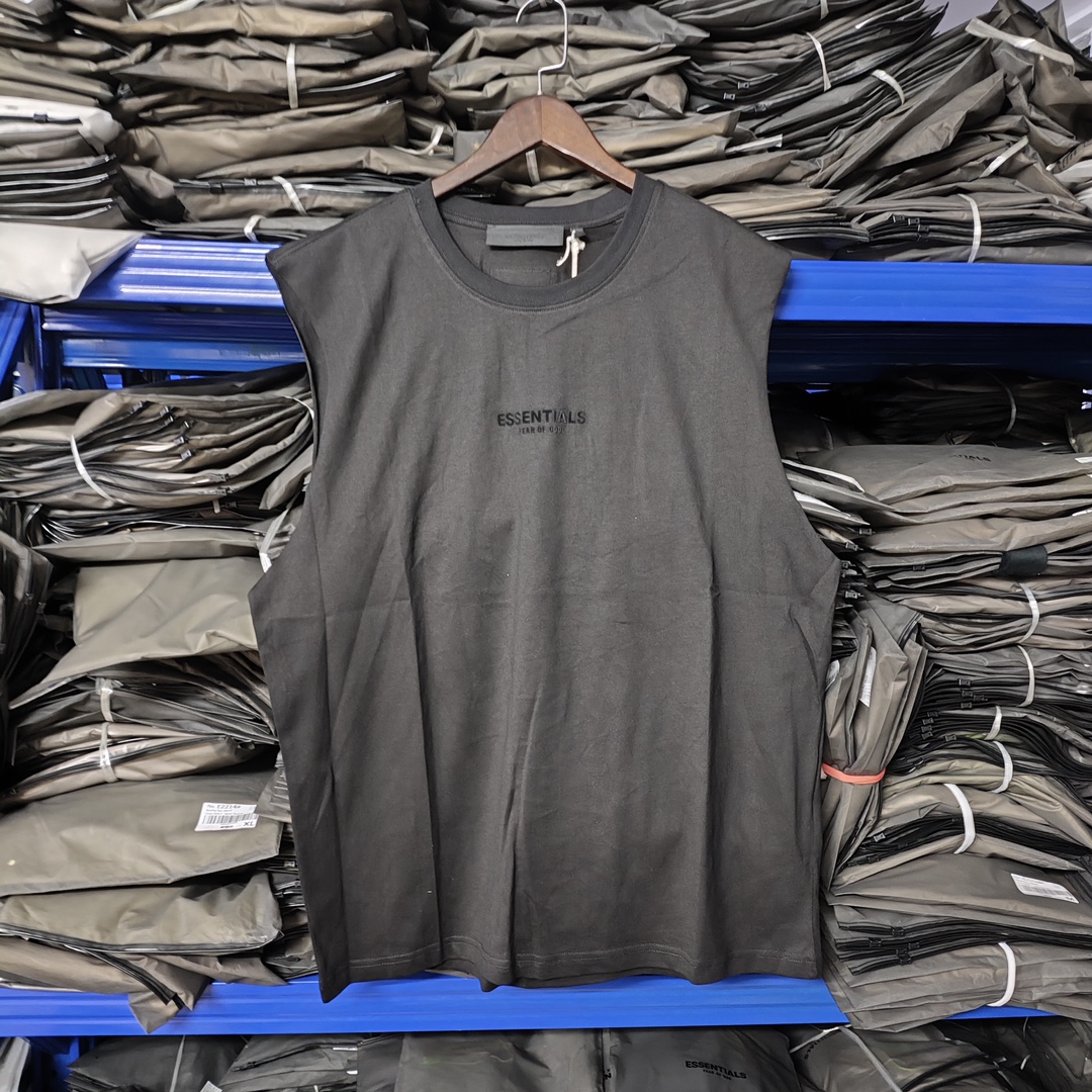 FEAR OF GOD ESSENTIALS 云系列 T恤服装 3