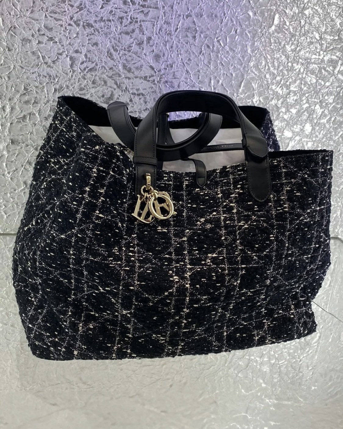Tweed medium Dior new product
