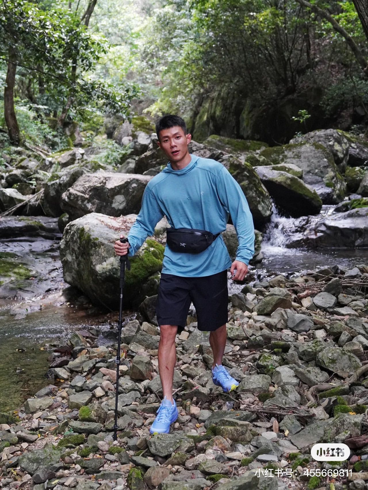 NO:423490,Go across the sea of ​​people and see the mountains and rivers. Archaeopteryx and outdoor shoes make sense. When you are upset, leave the place with a ceiling!  ,casual shoes/sports shoes arc'teryx,sneakers19860909越过人海,去看山川 始祖鸟 户外鞋 是有道理的 内心烦躁的时候,离开有天花板的地方！,休闲鞋/运动鞋arc'teryx,sneakers,Women's Shoes