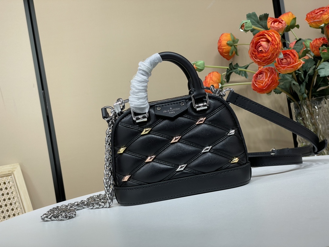 Louis Vuitton Lv official on sale m83019 black (diamond with diamonds)