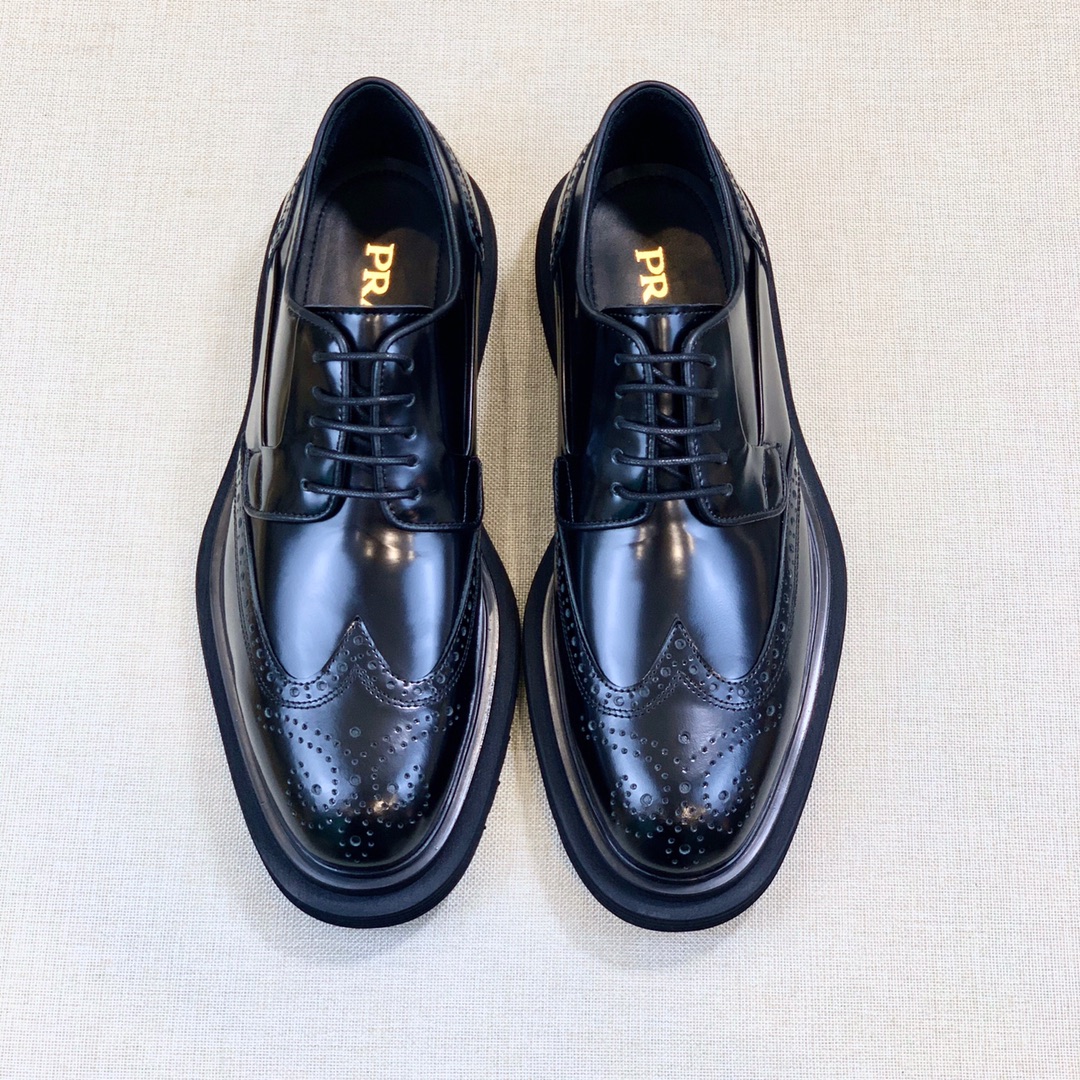 NO:679607,[P^] Original order quality - Official website simultaneous purchase level, ruthless goods - Upper material, original imported open-edge beaded cowhide with original order fastener design, one of the absolute highlights - Water-dyed cowhide lining - Original TPU private mold outsole -Size 39-44 (45 customized, non-returnable) -,,cowhide19860909【P^】原单品质 -官网同步代购级别,狠货 -鞋面材质,原版进口开边珠牛皮搭配原单扣件设计,绝对亮点之一 -水染牛皮内里 -原版TPU私模大底 -Size 39-44（45订制不退换） -,,cowhide,Men's shoes