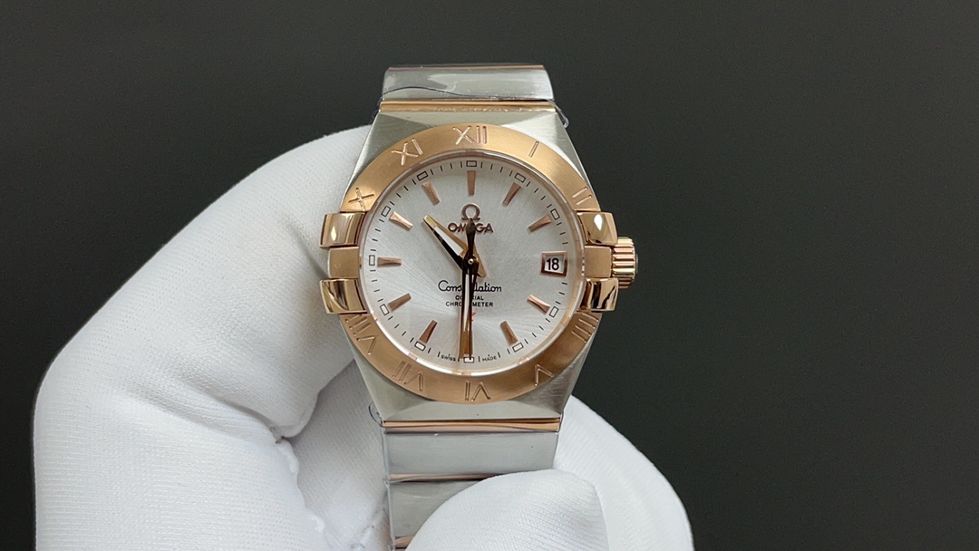 “Omega Constellation Series: 2070 Gold Drill Watch with 8520 Cores and Natural Blue Mother of Pearl Dial” - 图片 4