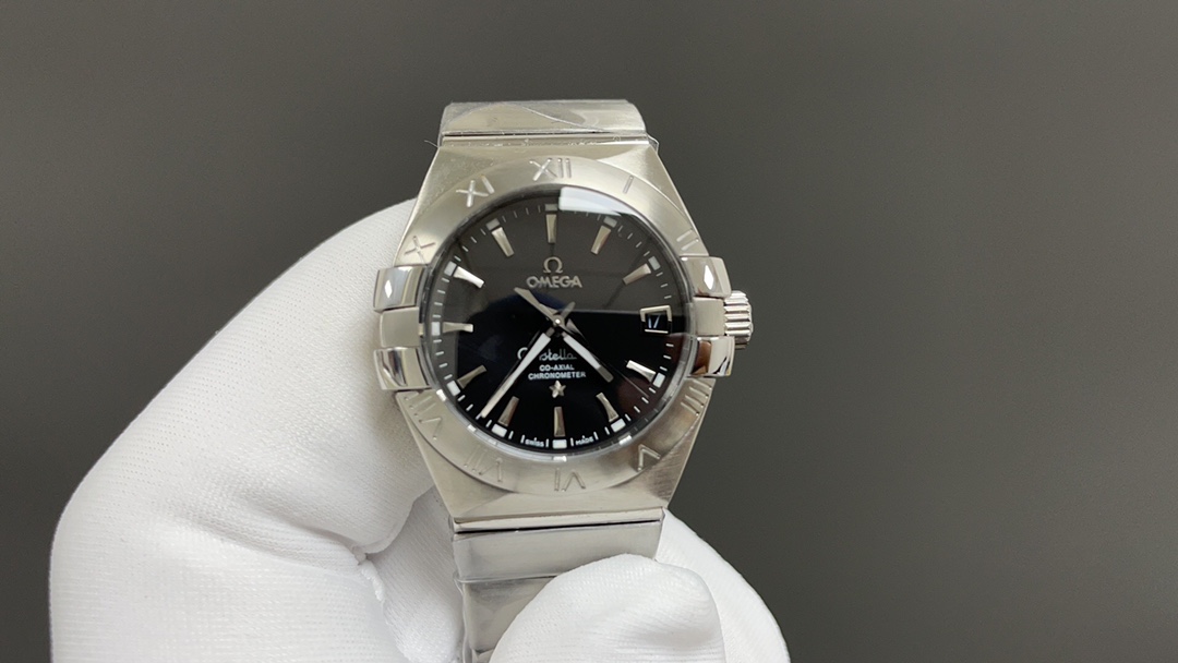 “Omega Constellation Series: 2070 Gold Drill Watch with 8520 Cores and Natural Blue Mother of Pearl Dial” - 图片 3