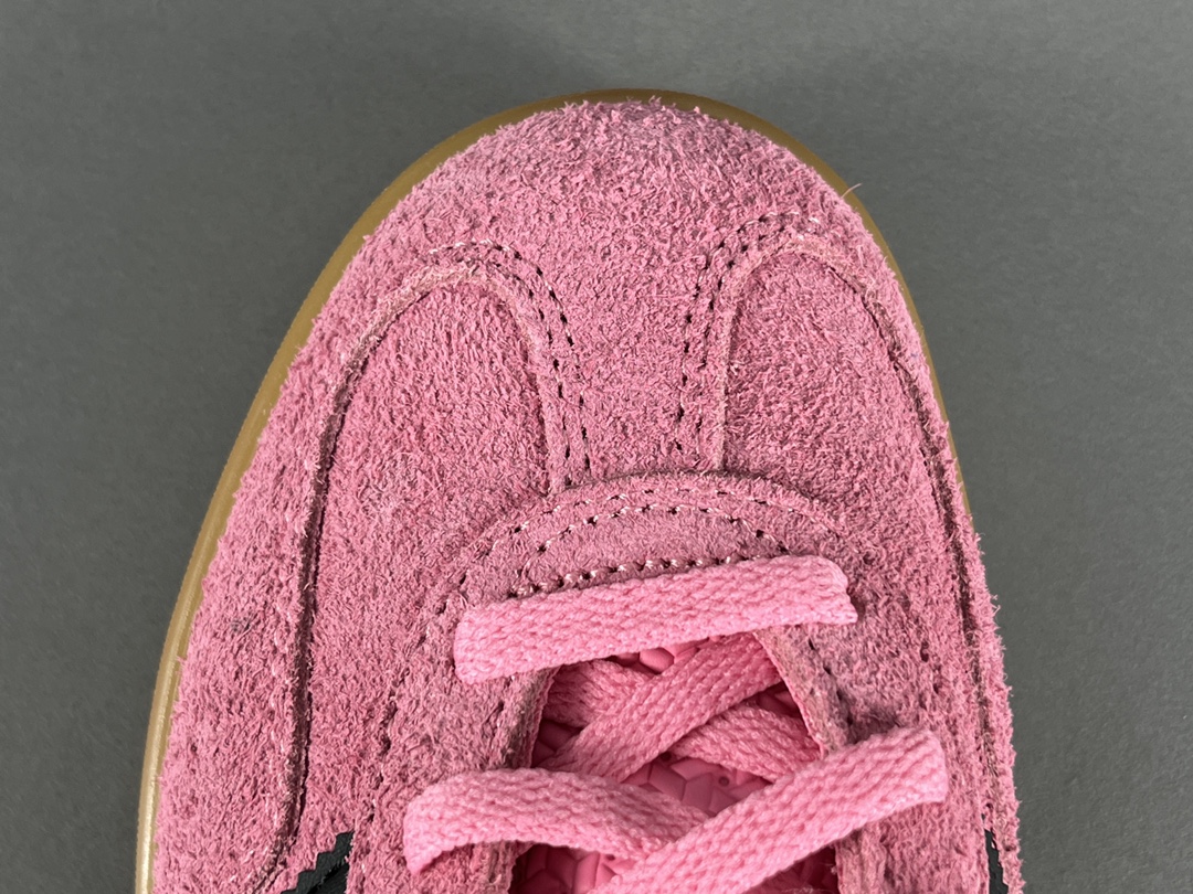 外贸版德训粉色adidasoriginalsSambaOG舒适防滑耐磨低帮板鞋女款货号:IE7002尺码