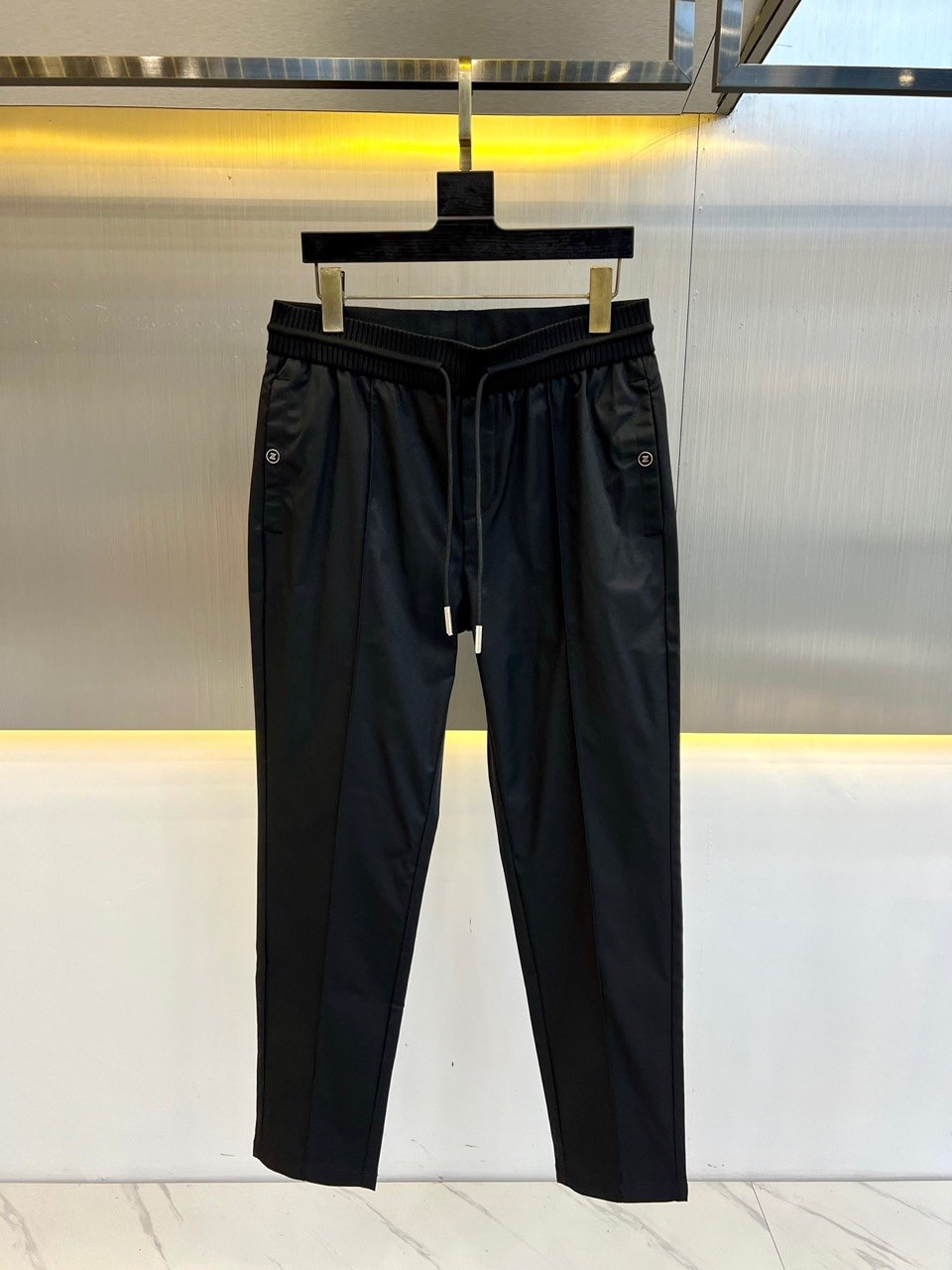 ermenegildozegna杰尼亚24新款男士休闲裤客供面料高端奢侈成衣系列白金级品相可预测性的爆卖