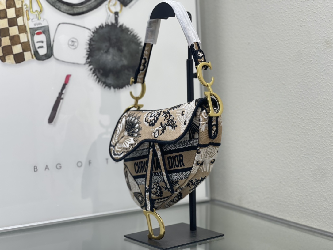 Dior 刺绣【 saddle Oblique 限定款 】刺绣 蓝D大号尺寸：25 5 x 20 x 6