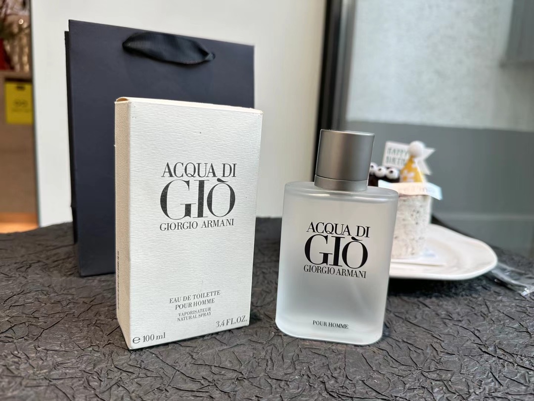 Armani Perfume