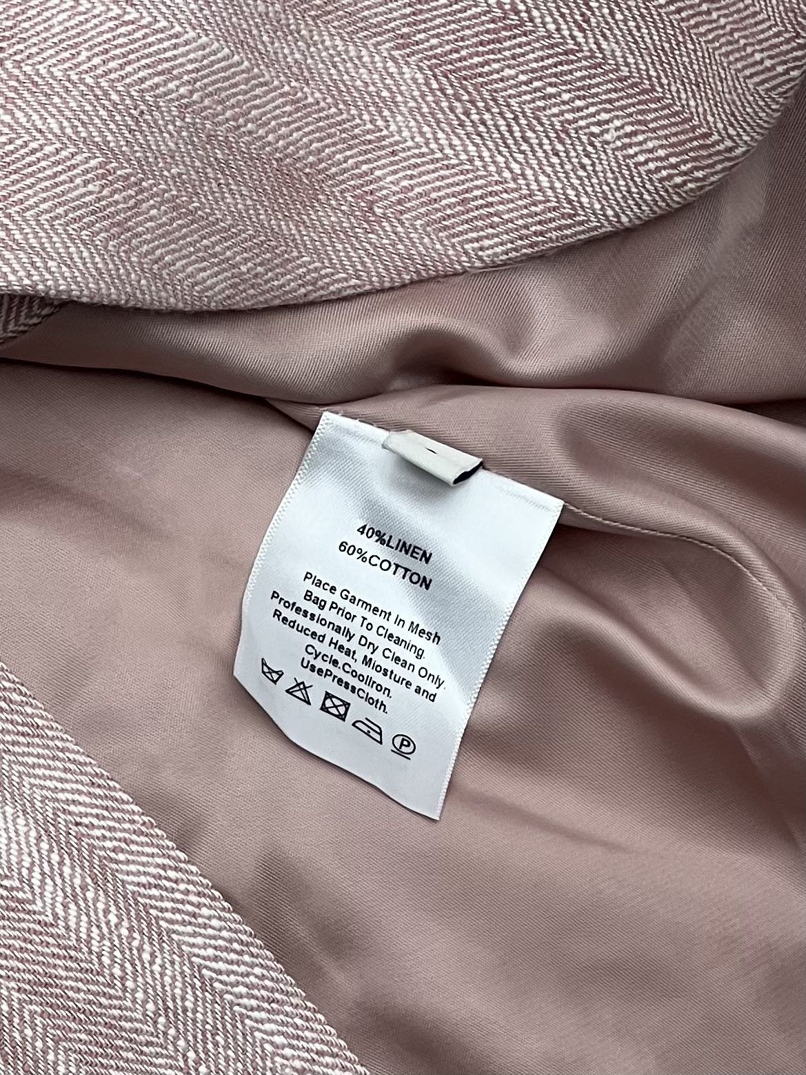 BrunelloCucinell*亚麻西服外套亚麻混纺棉质面料密中有疏的结构看得见的廓形不输的透气舒爽小