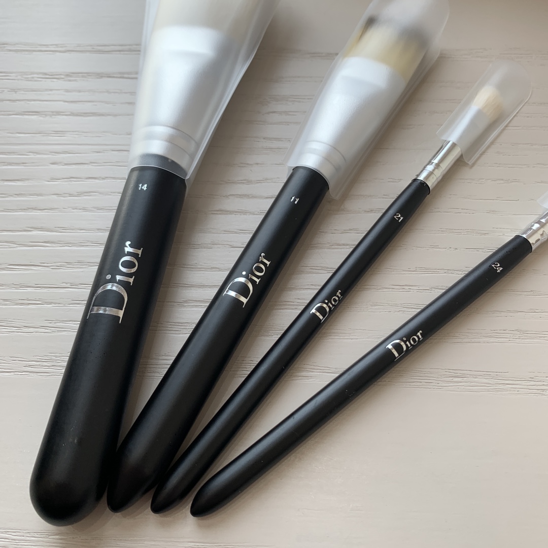 Eyeshadow Brush #21 - Comprehensive 2