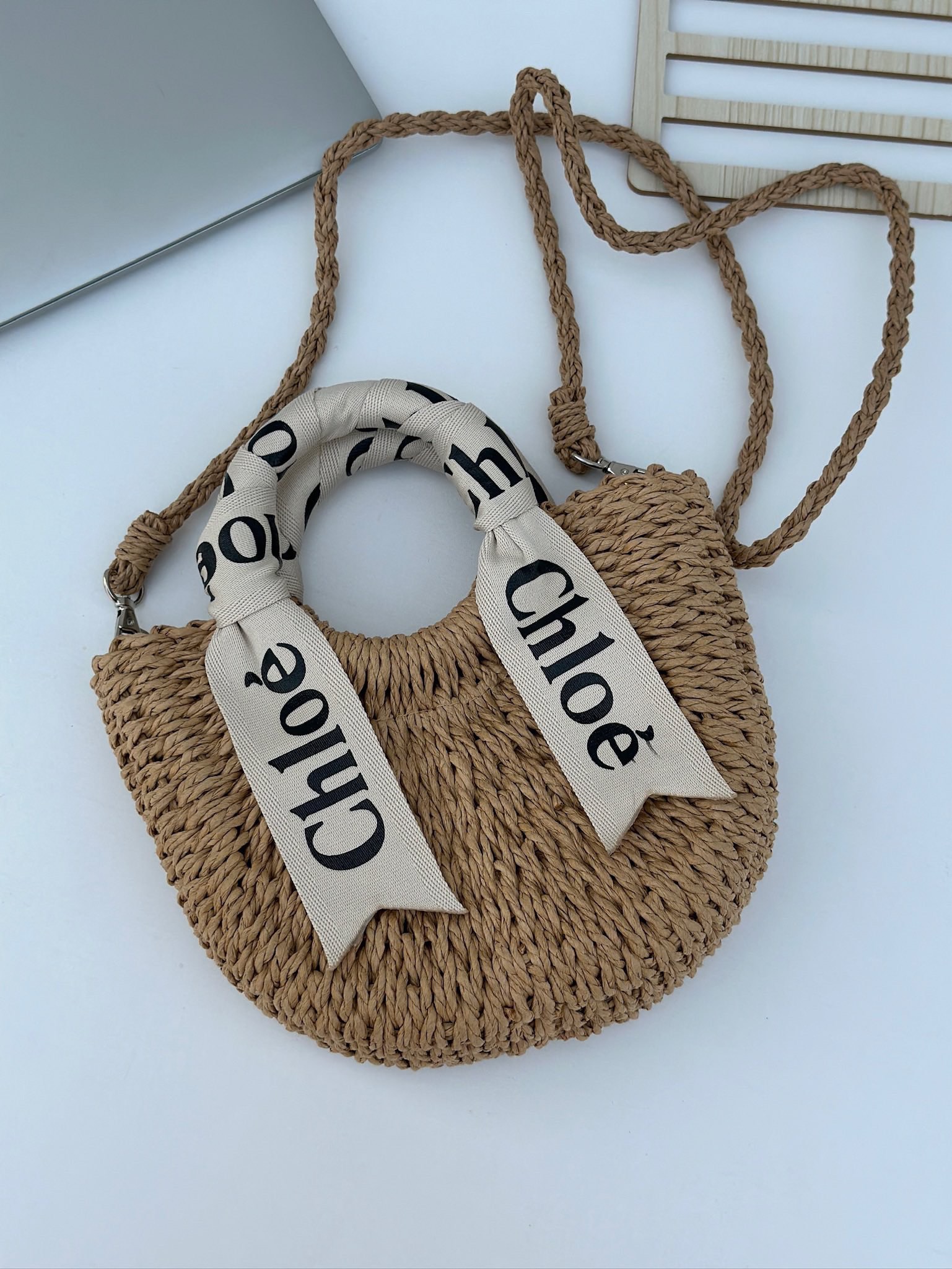 Chloé 3Small size with long shoulder strapRemovable