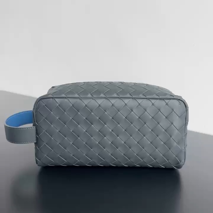 Bottega Veneta BV 729295 rock gray