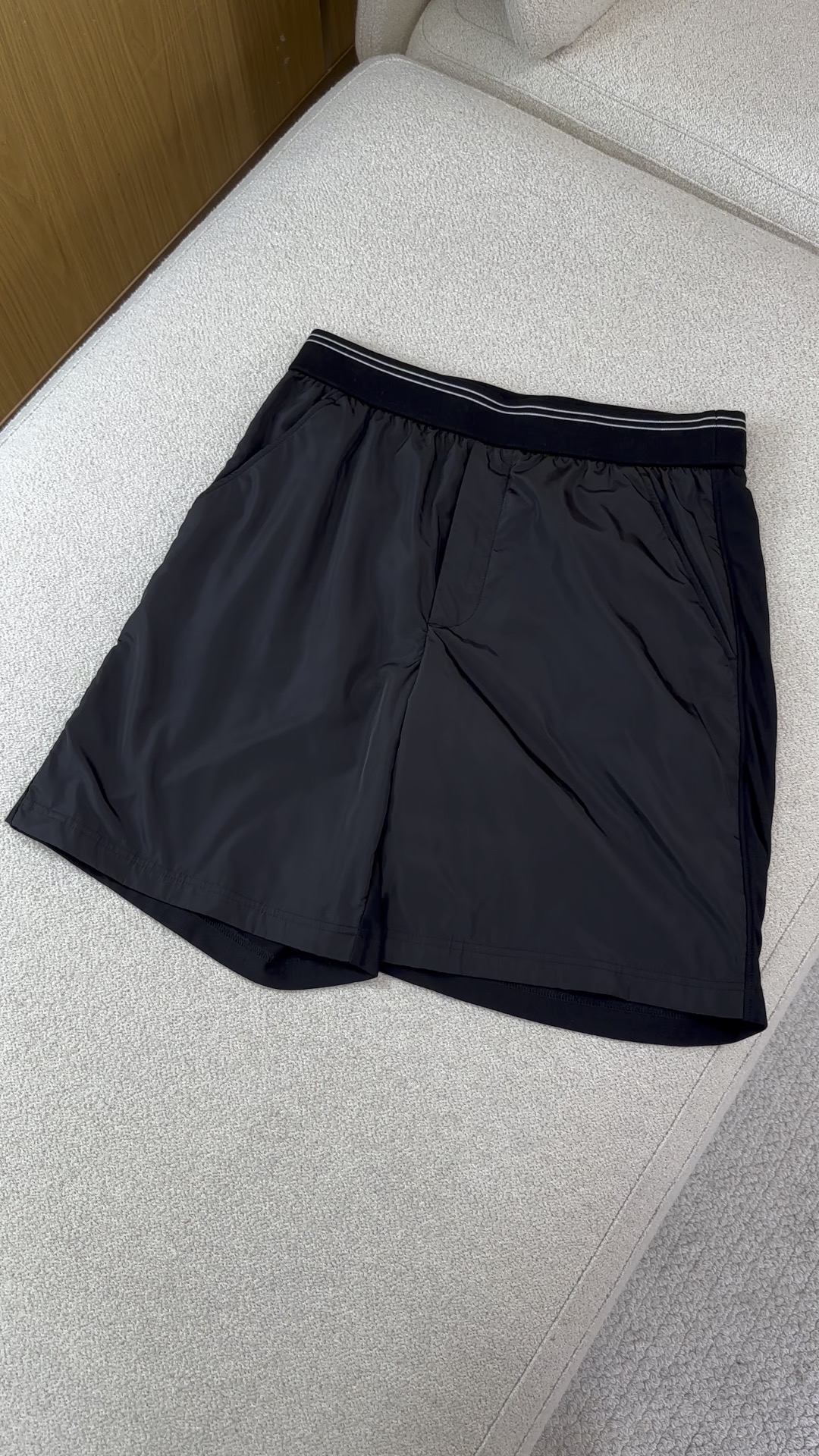 P拉达24年新款Re-Nylon百慕大短裤(原厂三角牌➕nfc芯片)‼️‼️
