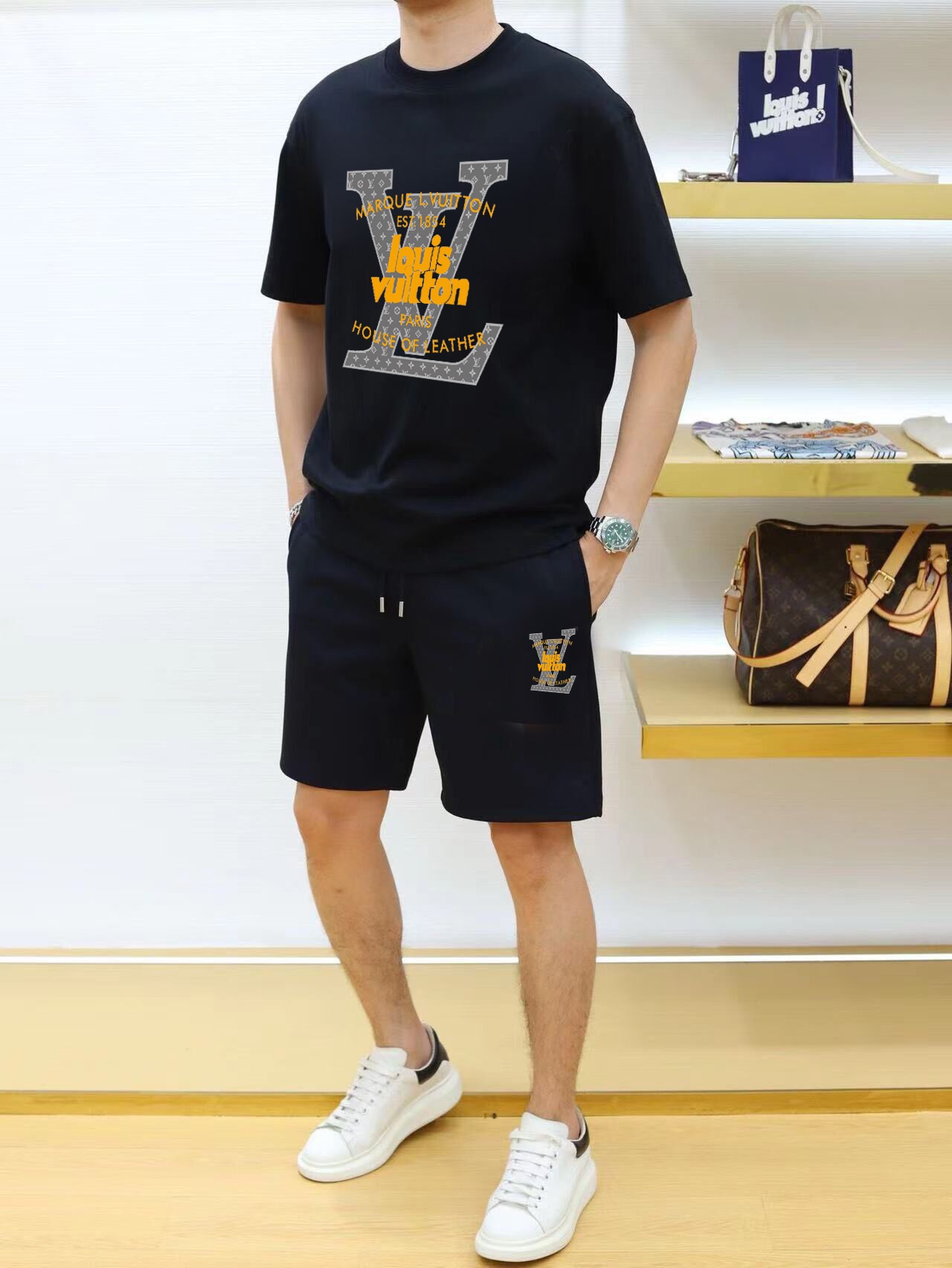 Louis Vuitton Vêtements Shorts Tenues Deux Pièces & Ensembles Assortis De Chine