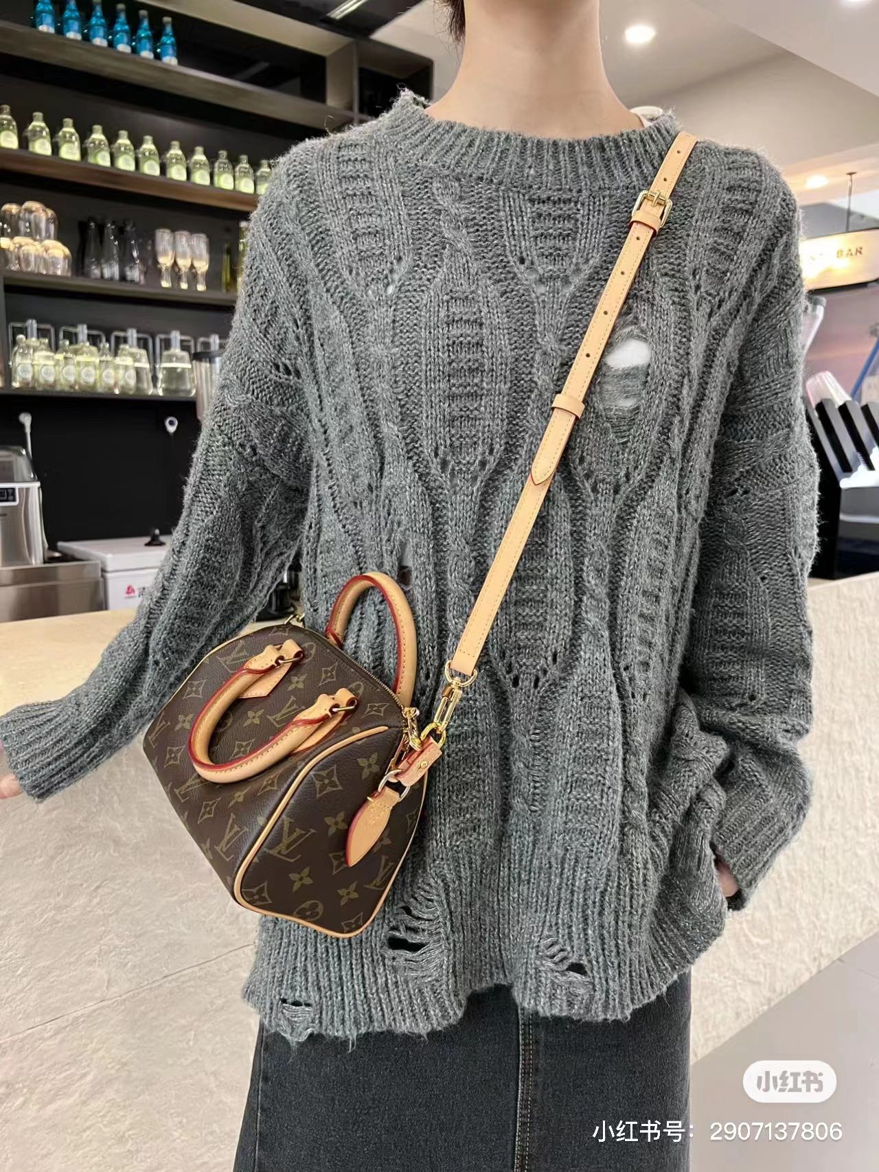 模特上身效果
M46234皮肩带