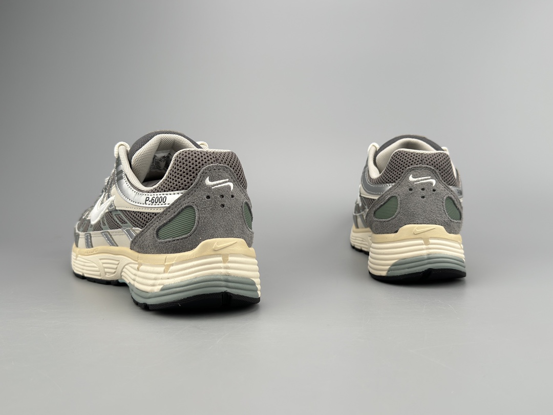 纯原耐克Nikep-6000采用透气材料搭配匠心覆面再现千禧年代的跑鞋风格塑就大气外观鞋款秉承NikeP