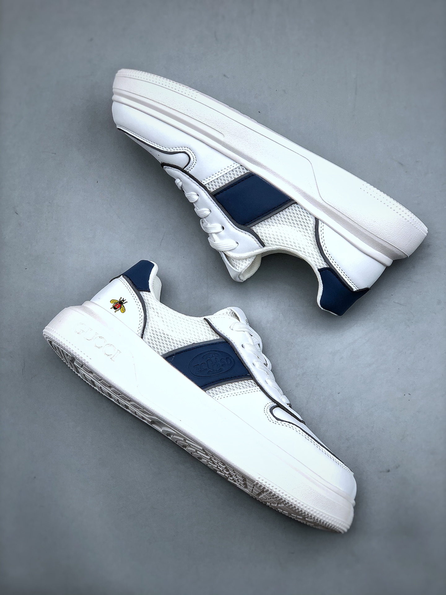280 【GUCCI】古驰今年最新款男鞋 全品相 顶级进口材料极为亲肤舒适