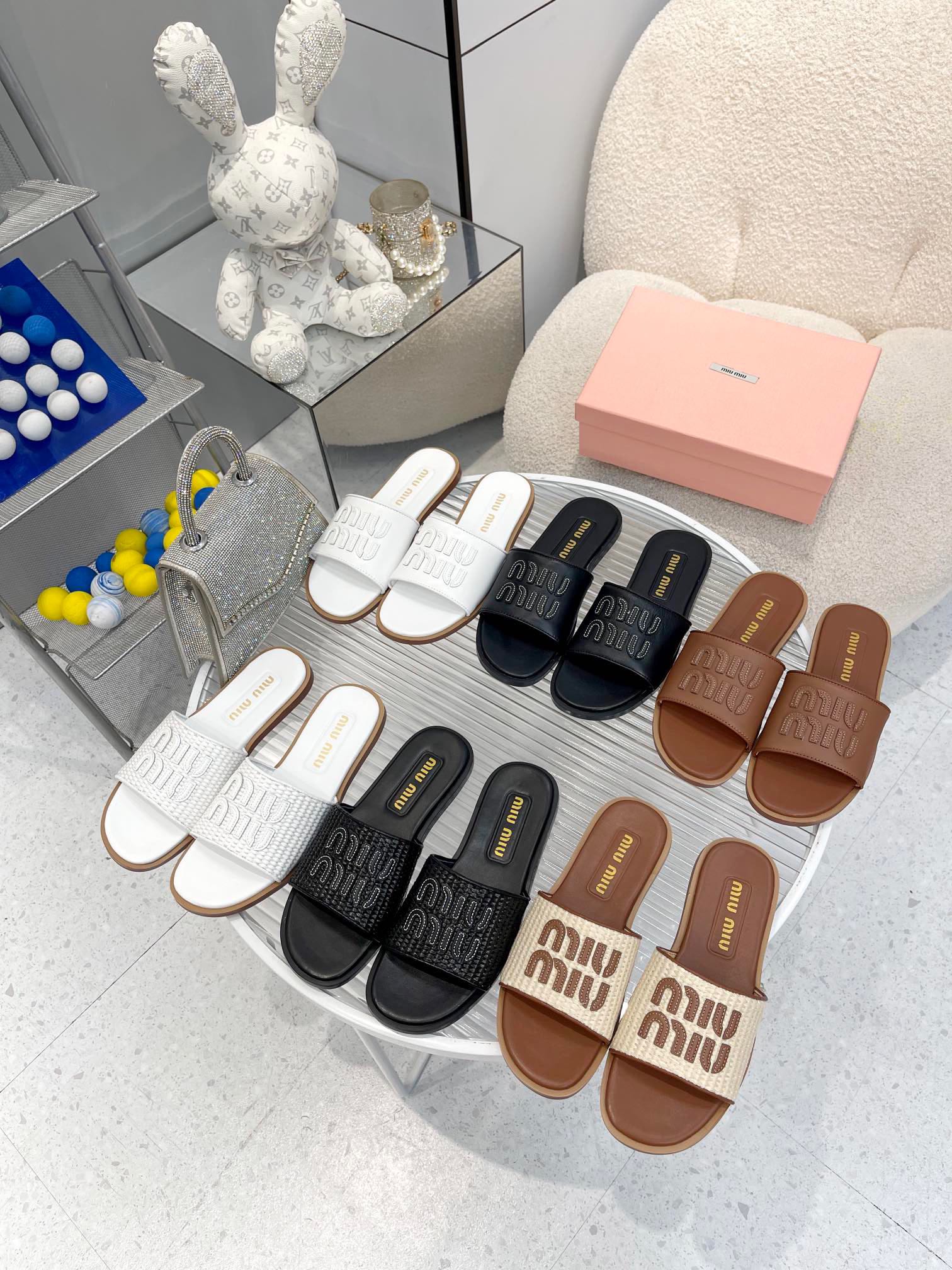 NO:233897,Maojia new style, 35-43----------------------------------------------------------------------------------------------------------------------------------------------------------------------------------------------------------------------------------------------------19860909猫家新款,35-43---真皮底加40,拖鞋,slippers,Women's Shoes