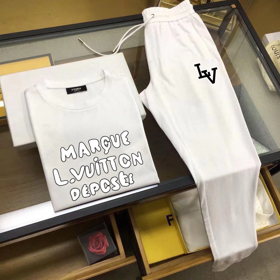 Louis Vuitton Vêtements T-Shirt Tenues Deux Pièces & Ensembles Assortis Manches courtes