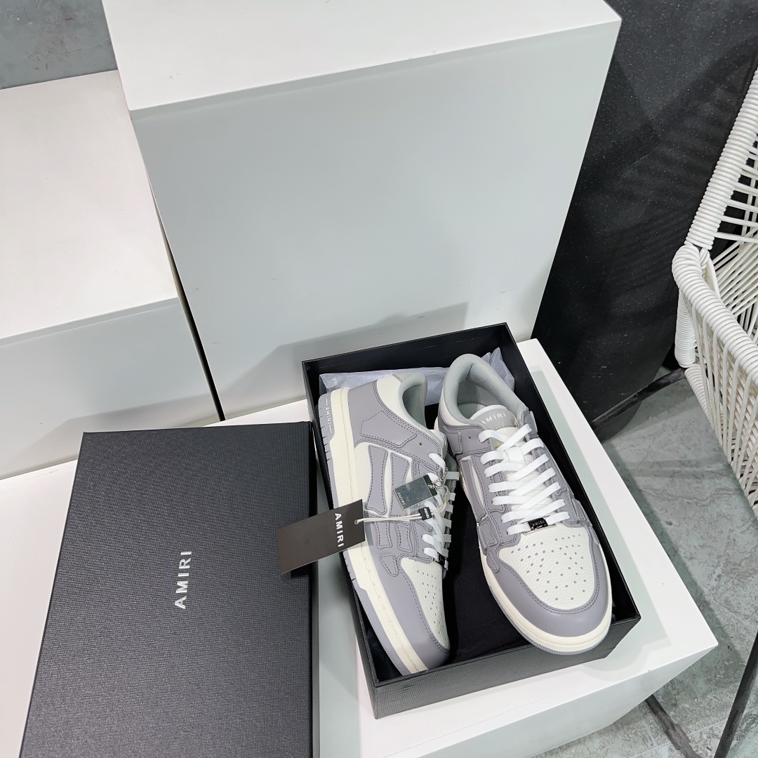 “High-Quality Classic Shoes: AmiR 24 New Color Recreational Shoes Review” - 图片 5