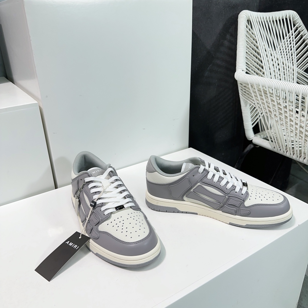 “High-Quality Classic Shoes: AmiR 24 New Color Recreational Shoes Review” - 图片 3