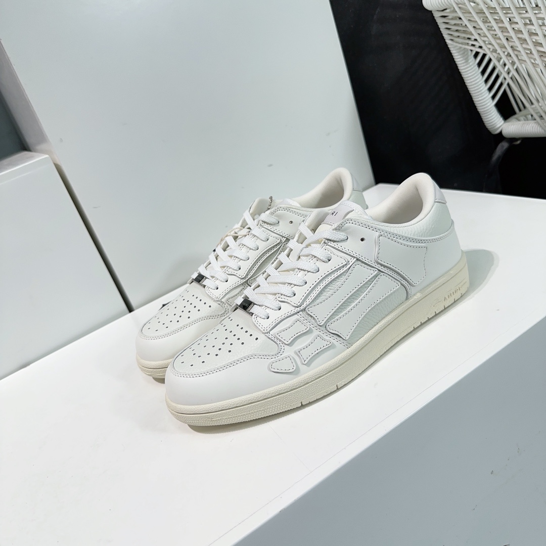“AmiR 24: High Quality Classic Shoes with Unique Skull Design, Comfortable and Stylish!” - 图片 8
