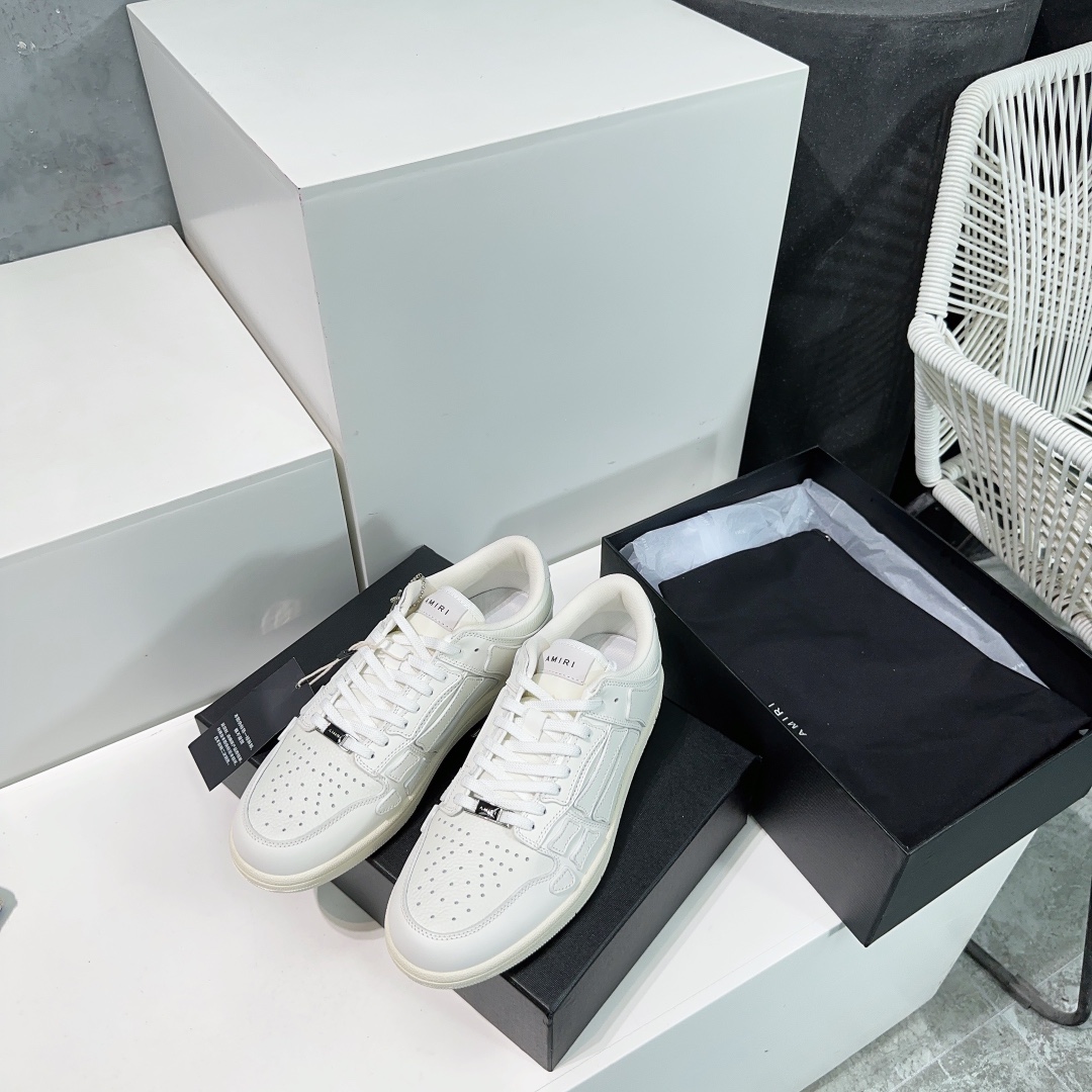 “AmiR 24: High Quality Classic Shoes with Unique Skull Design, Comfortable and Stylish!” - 图片 4