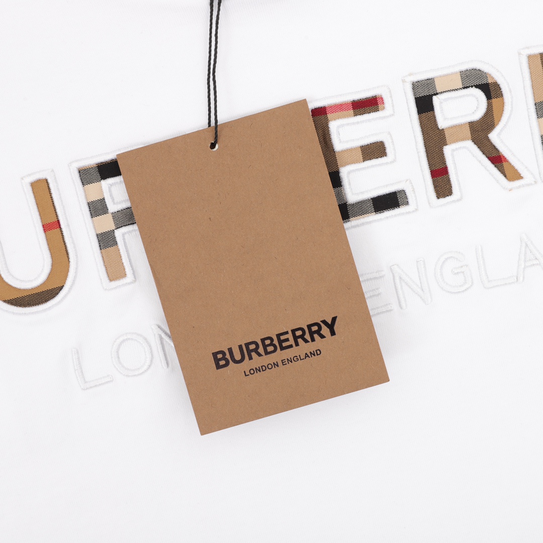 Burberry/巴宝莉 胸前格纹刺绣短袖T恤 夏季渠道限定