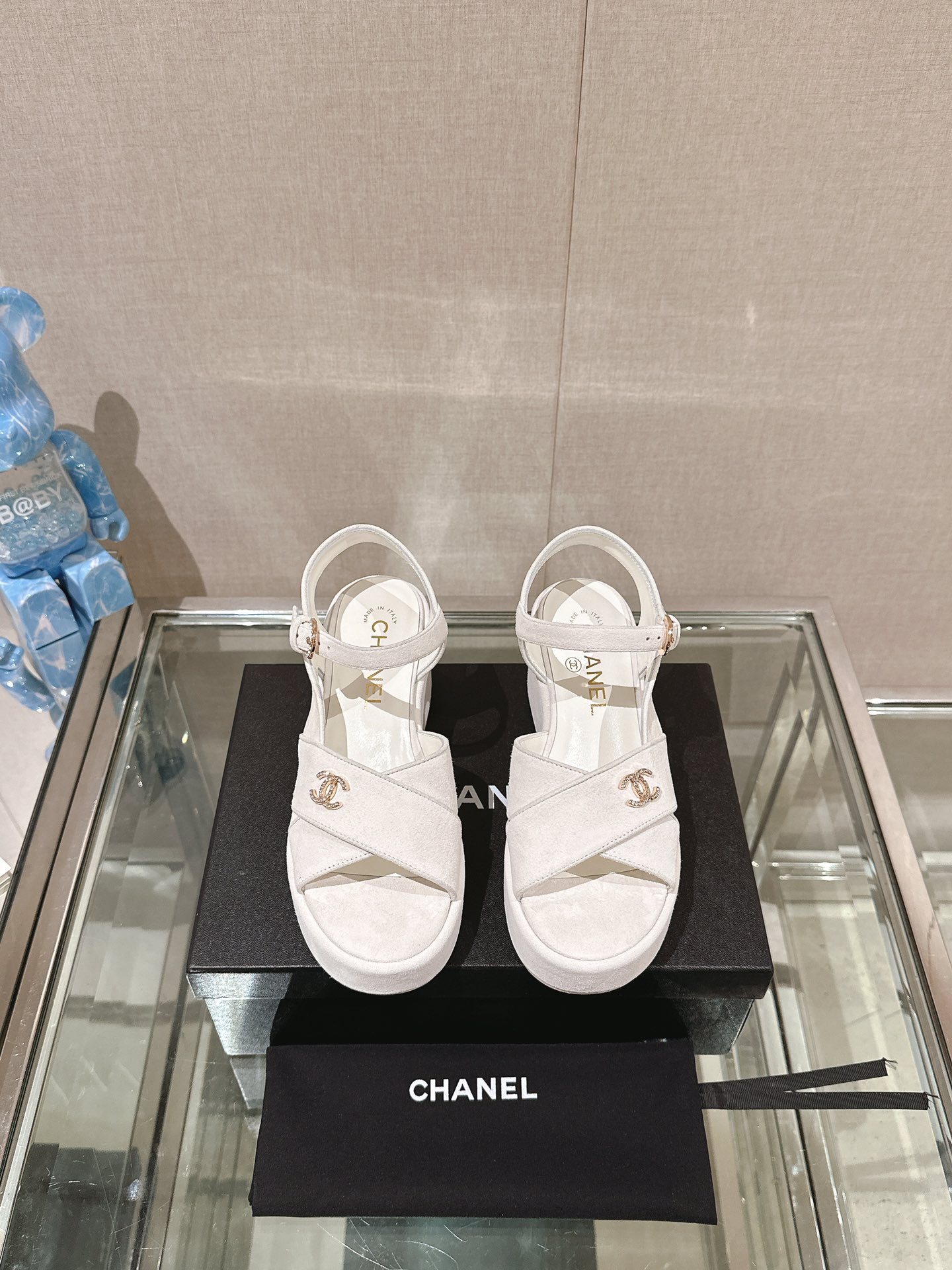 Chanel Chaussures Sandales Chamois Peau de mouton Série d’été