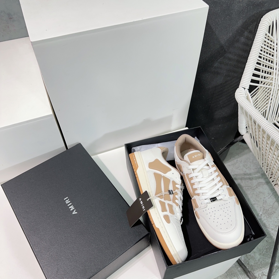 “AmiR 24: High Quality Classic Recreational Shoes with Unique Skull Design” - 图片 3
