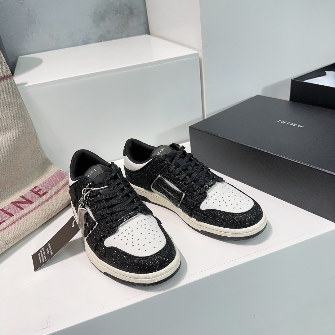 “AmiR 24 Recreational Shoes: High-Quality Classic Product with Unique Design”