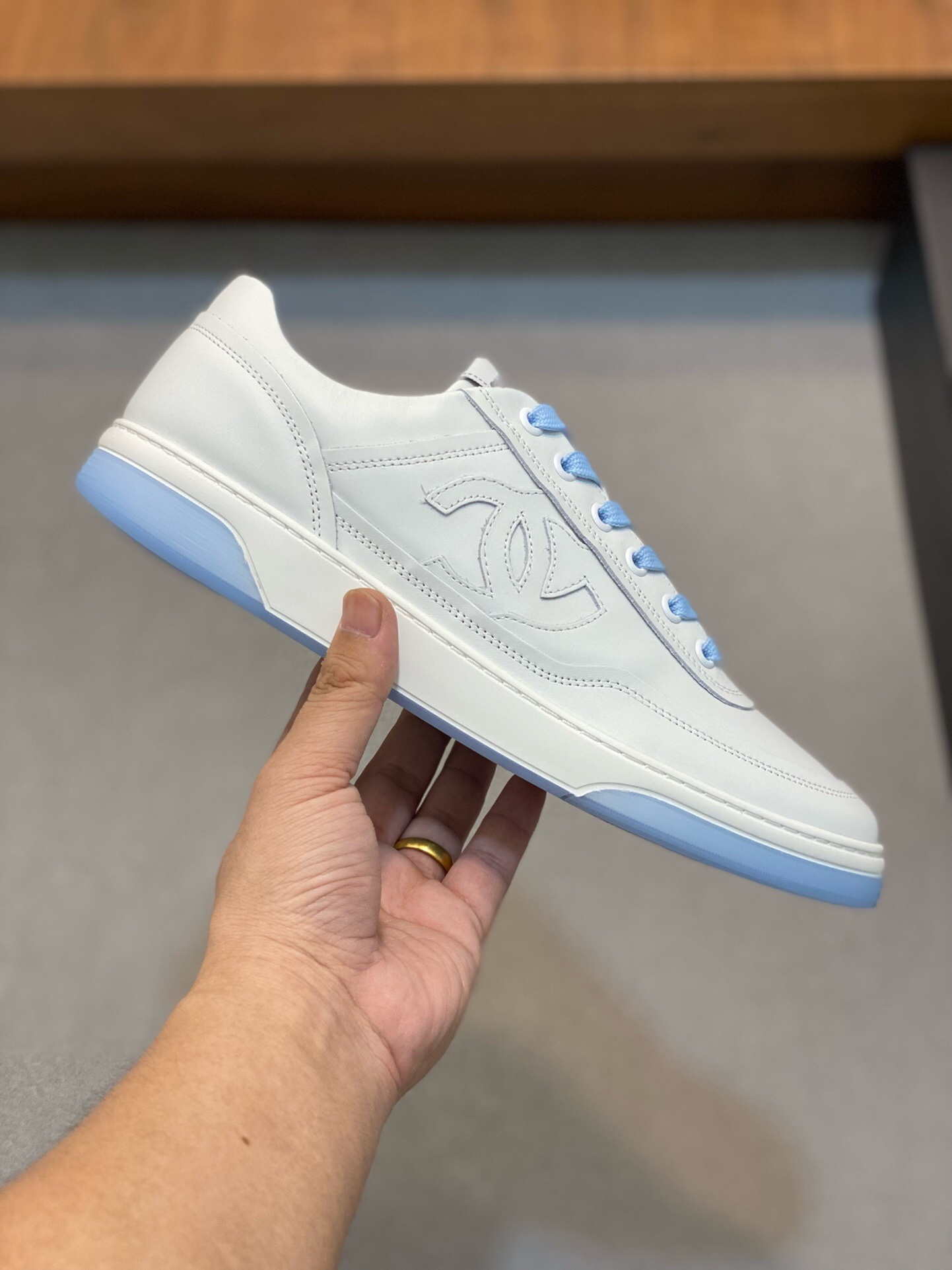 品牌:CHANEL 4