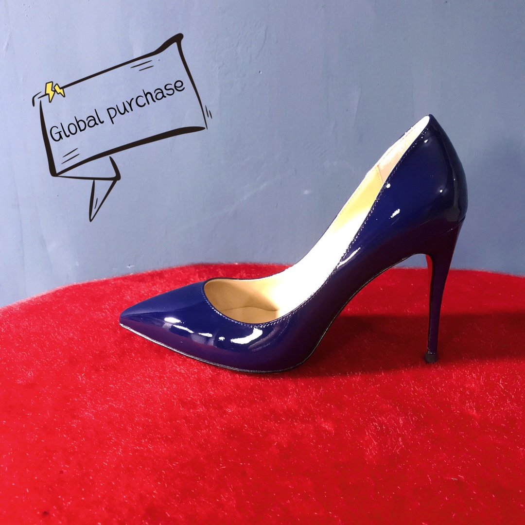 NO:100082,High-end custom classic series!  H10Cm, size 35-42.. Customized versions are not refundable or exchanged. 9033-003 Baolan Qipei, official website synchronized. Standard European code Reference: 9033-003 Color: Blue Material: patent leather Lining: goat leather Heel height: 10Cm Sole:leather sole Size: EUR 34-42 (US 4-11):,,christian louboutin19860909高端订制 精典款系列！ H10Cm,尺码35-42码..订制款不退不换9033-003宝蓝柒皮,官网同步 标准欧码 Reference:9033-003 Color:Blue Material:patent leather Lining:goat leather Heel heigh:10Cm Sole:leather sole Size:EUR 34－42（US 4一11) :,,christian louboutin,Women's Shoes