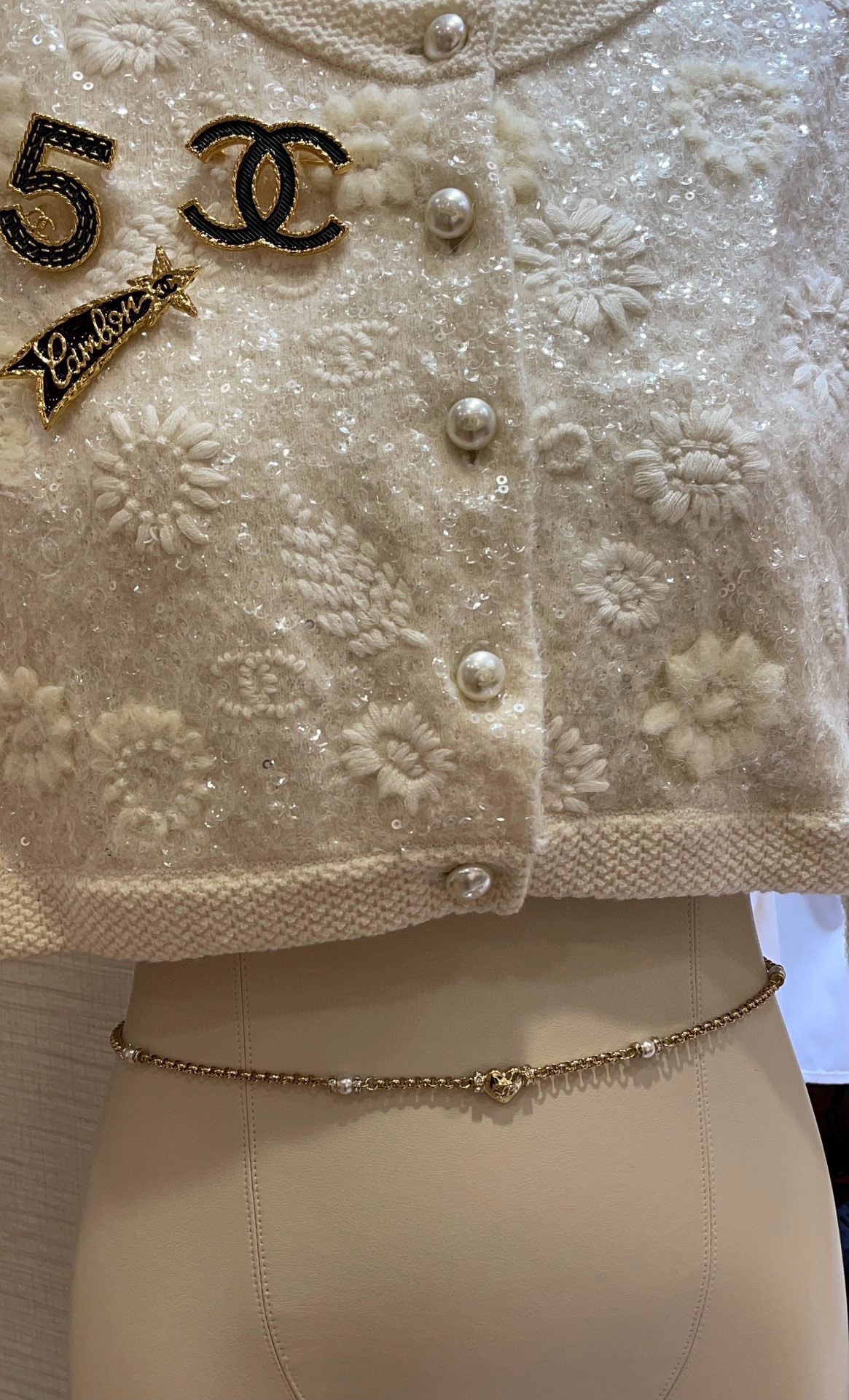 NO:631782,｜ Belts and waist chains collection are in stock. Waist chains are indispensable accessories for noble ladies. They increase the layering of the outfit and emphasize the waistline. Cardia high-end accessories19860909｜ 腰带腰链合集现货 贵气大小姐穿搭少不了的腰链配饰 增加穿搭层次感 又强调了腰线,,卡迪亚高端饰品,Jewelry