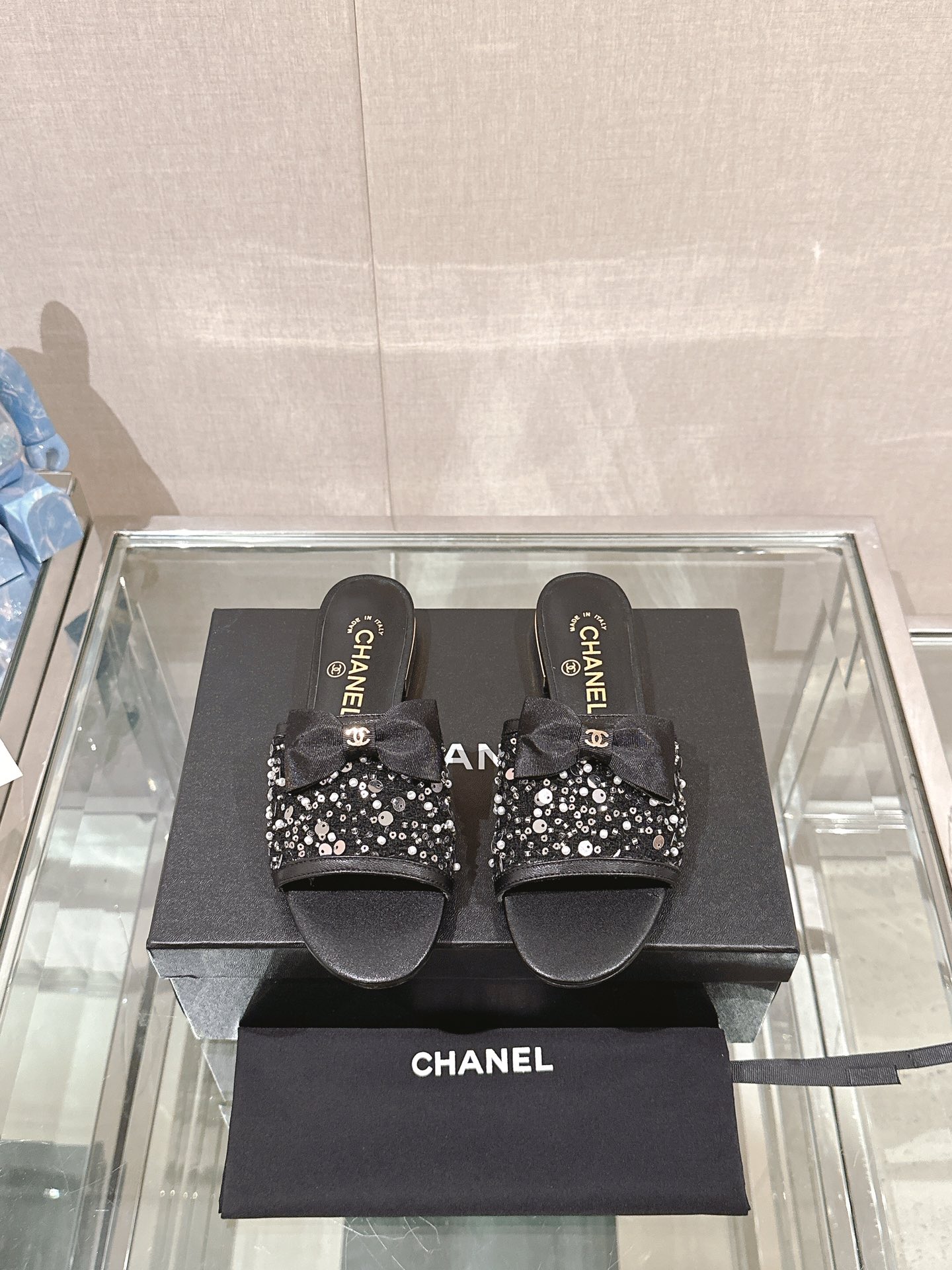 Chanel 24Ss夏季新款CHANE*小香蝴蝶结平底凉拖鞋