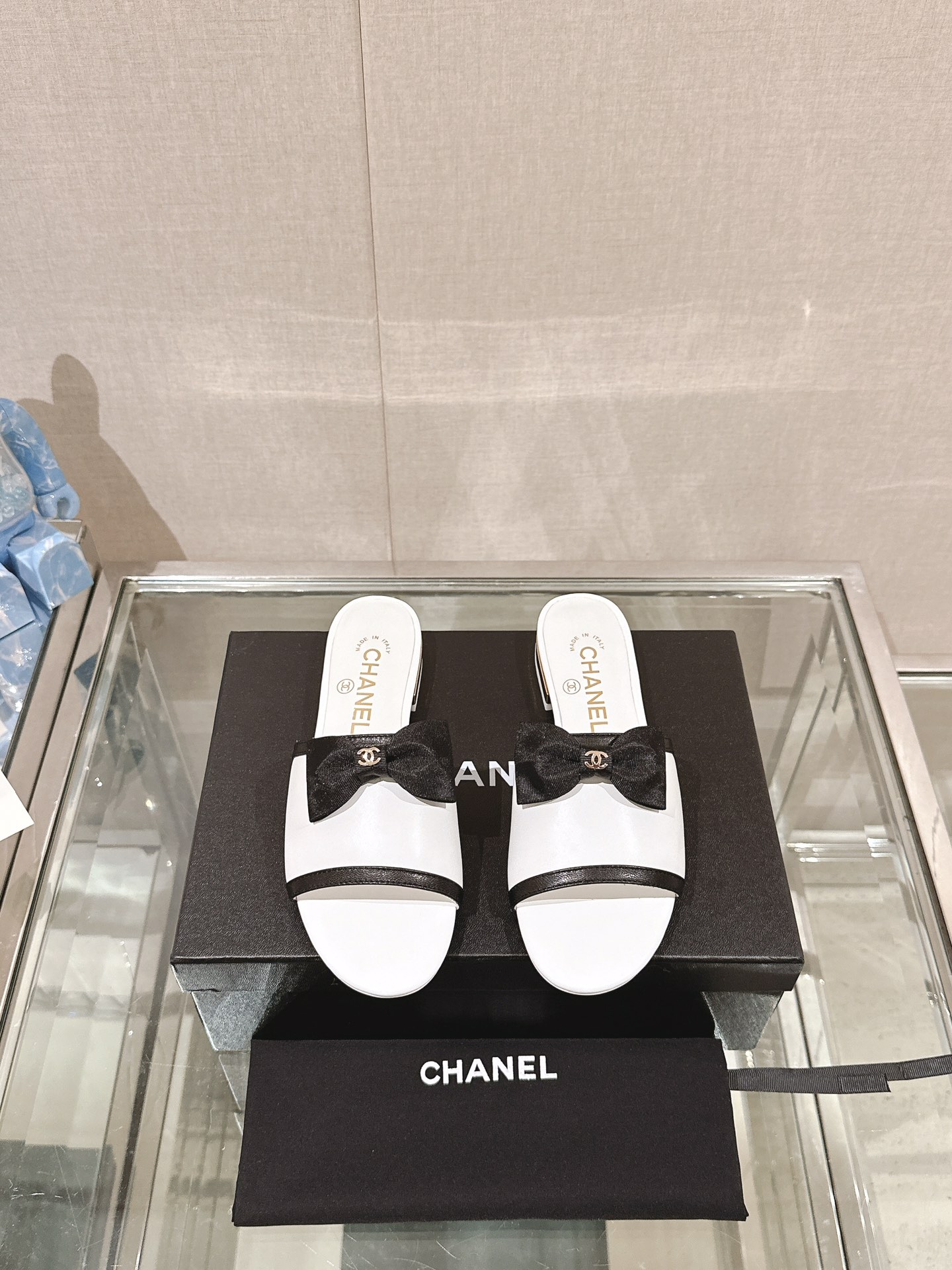 Chanel 24Ss夏季新款CHANE*小香蝴蝶结平底凉拖鞋